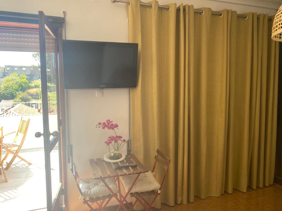 Apartamento Com Patio Na Rua Principal Da Cidade Porto Exterior photo