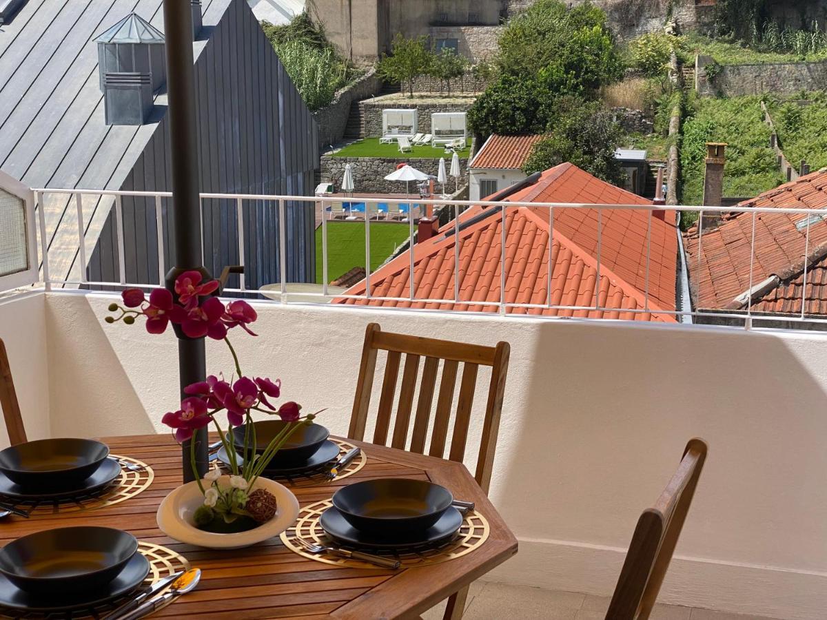 Apartamento Com Patio Na Rua Principal Da Cidade Porto Exterior photo
