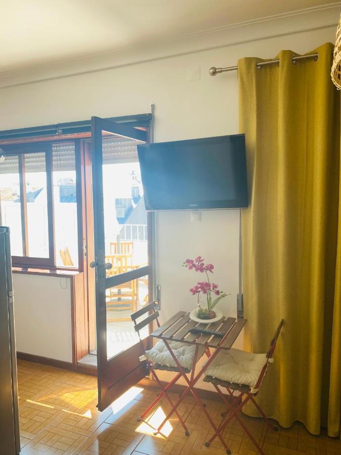 Apartamento Com Patio Na Rua Principal Da Cidade Porto Exterior photo